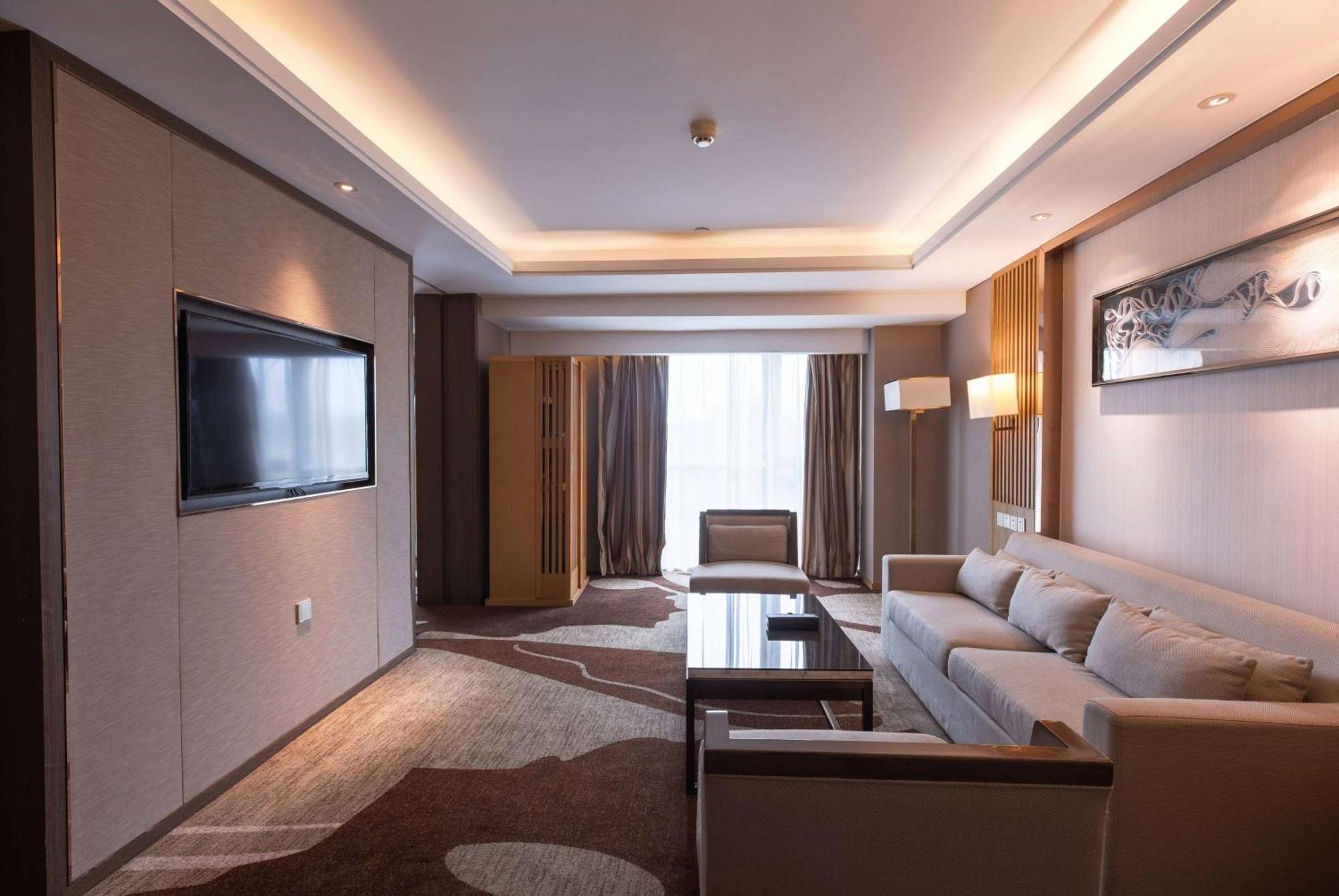 Hotel Ramada Plaza By Wyndham Fuzhou South Exteriér fotografie