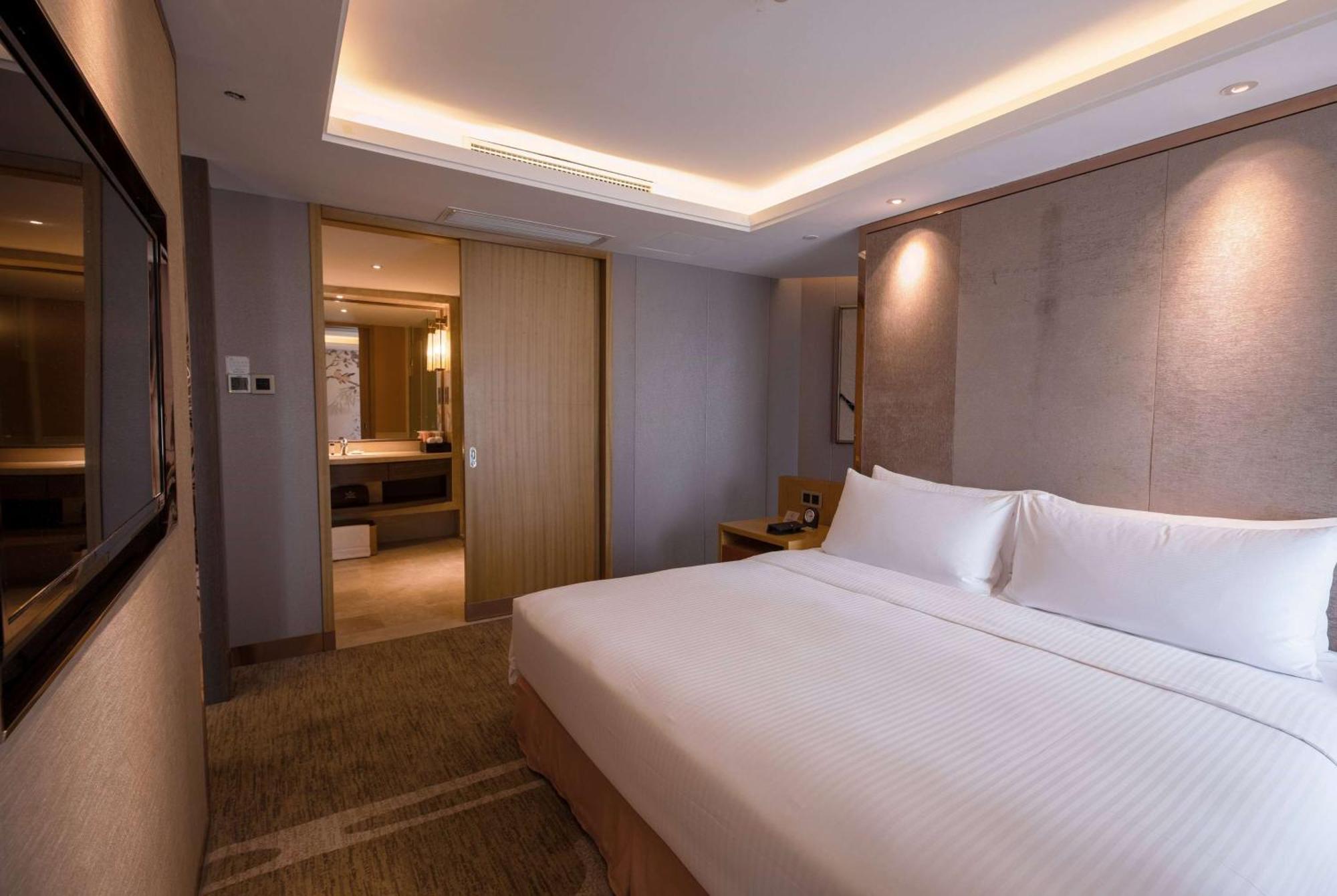 Hotel Ramada Plaza By Wyndham Fuzhou South Exteriér fotografie
